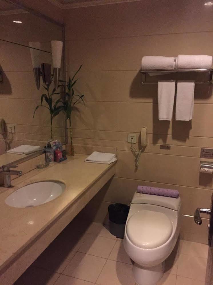 River Side Hotel Zhongshan  Εξωτερικό φωτογραφία